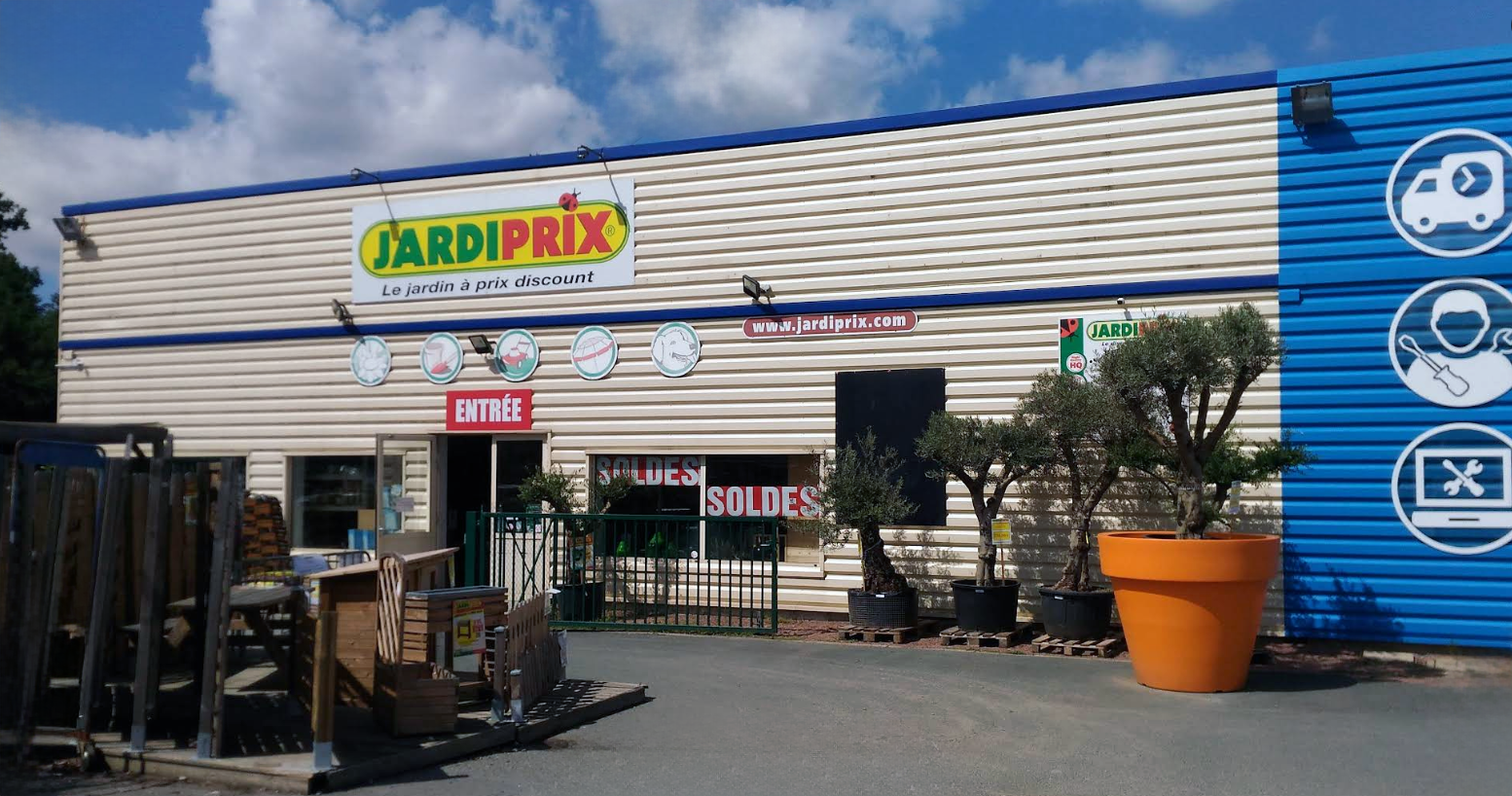 Devanture magasin Jardiprix